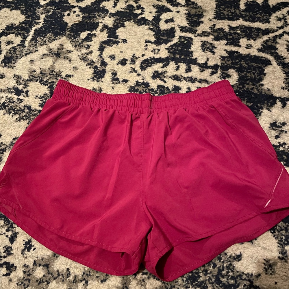 womens athletic shorts